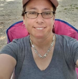 Meet your Posher, Renee